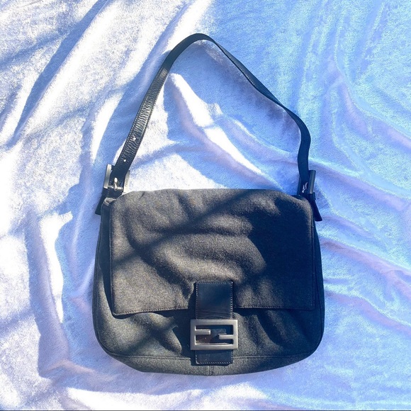 Fendi Handbags - Vintage Fendi Mamma Baguette Shoulder Bag